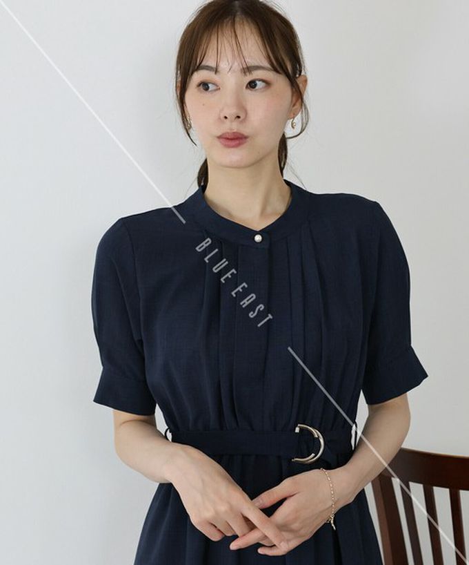 日本 BLUE EAST - 優雅打褶2way領束腰短袖洋裝-摩卡