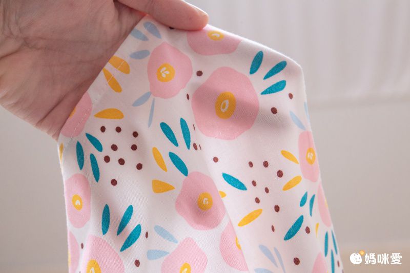 微法式公主澎澎袖純棉連身洋裝-粉色花朵