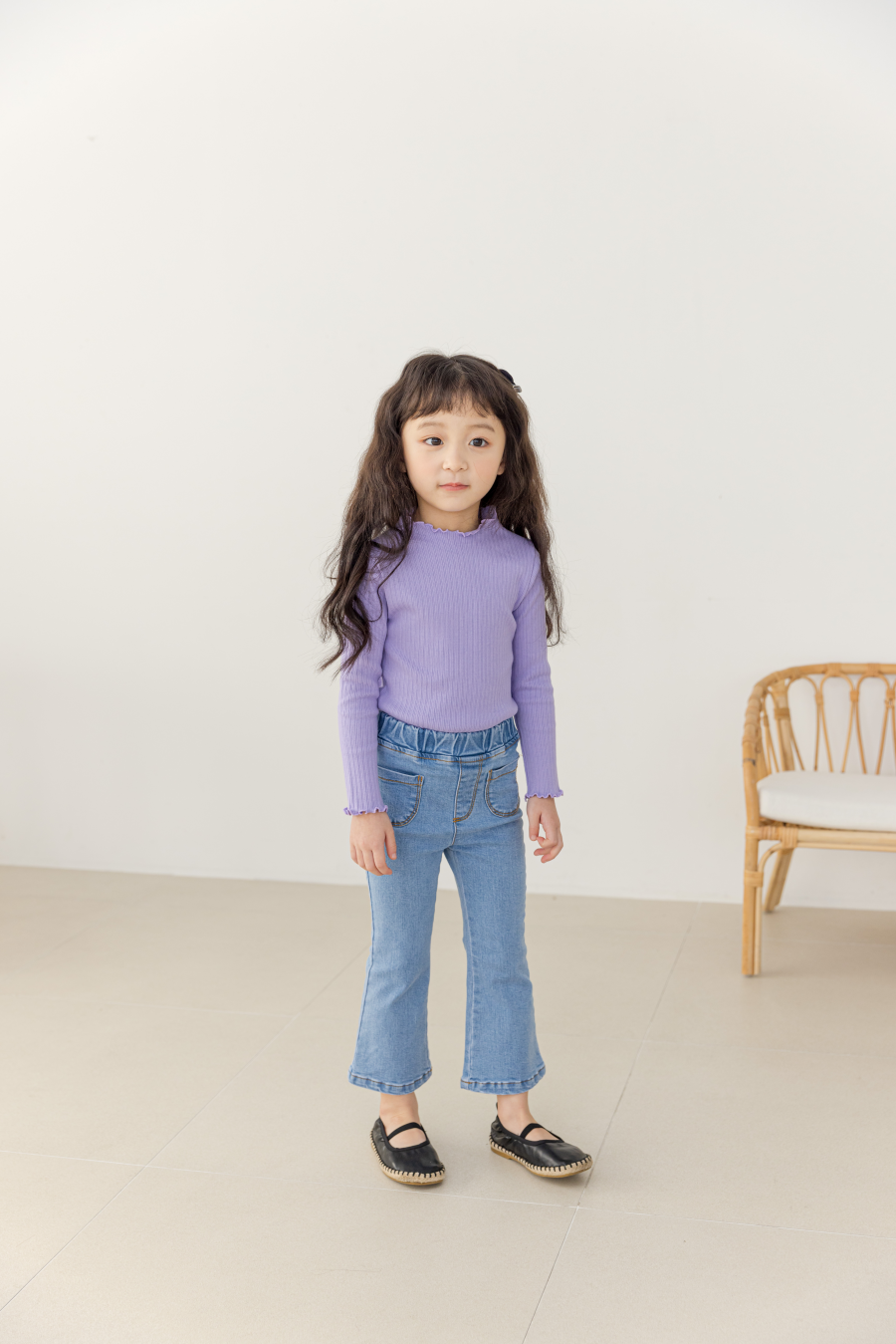 韓國 Orange Mom - 鬆緊腰牛仔喇叭褲-淺藍