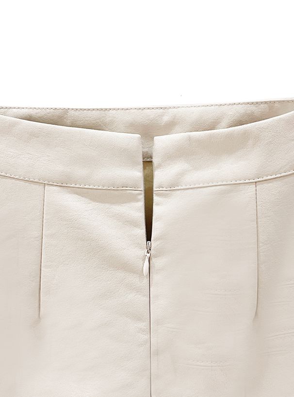 日本 GRL - 時尚修身A字皮裙-時尚黑