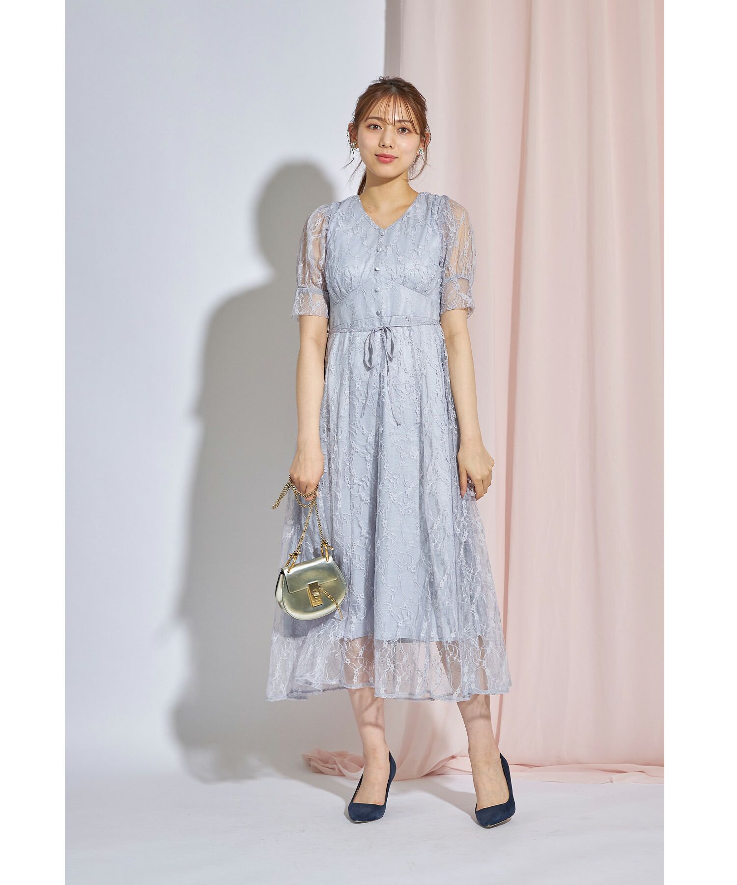 日本 tocco-closet - 優雅V領蕾絲縮腰洋裝-磚橘