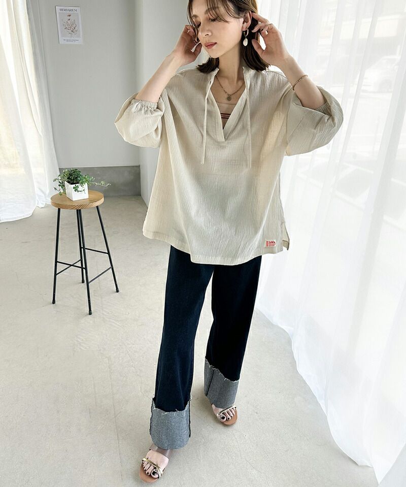 日本 Classical Elf - 溫柔感楊柳細摺綁帶長袖上衣-淺灰棕