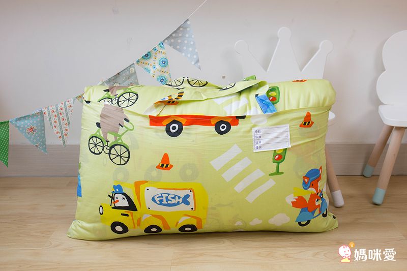 鴻宇 HongYew - 防螨抗菌100%美國棉鋪棉兩用兒童睡袋-交通樂園-1778