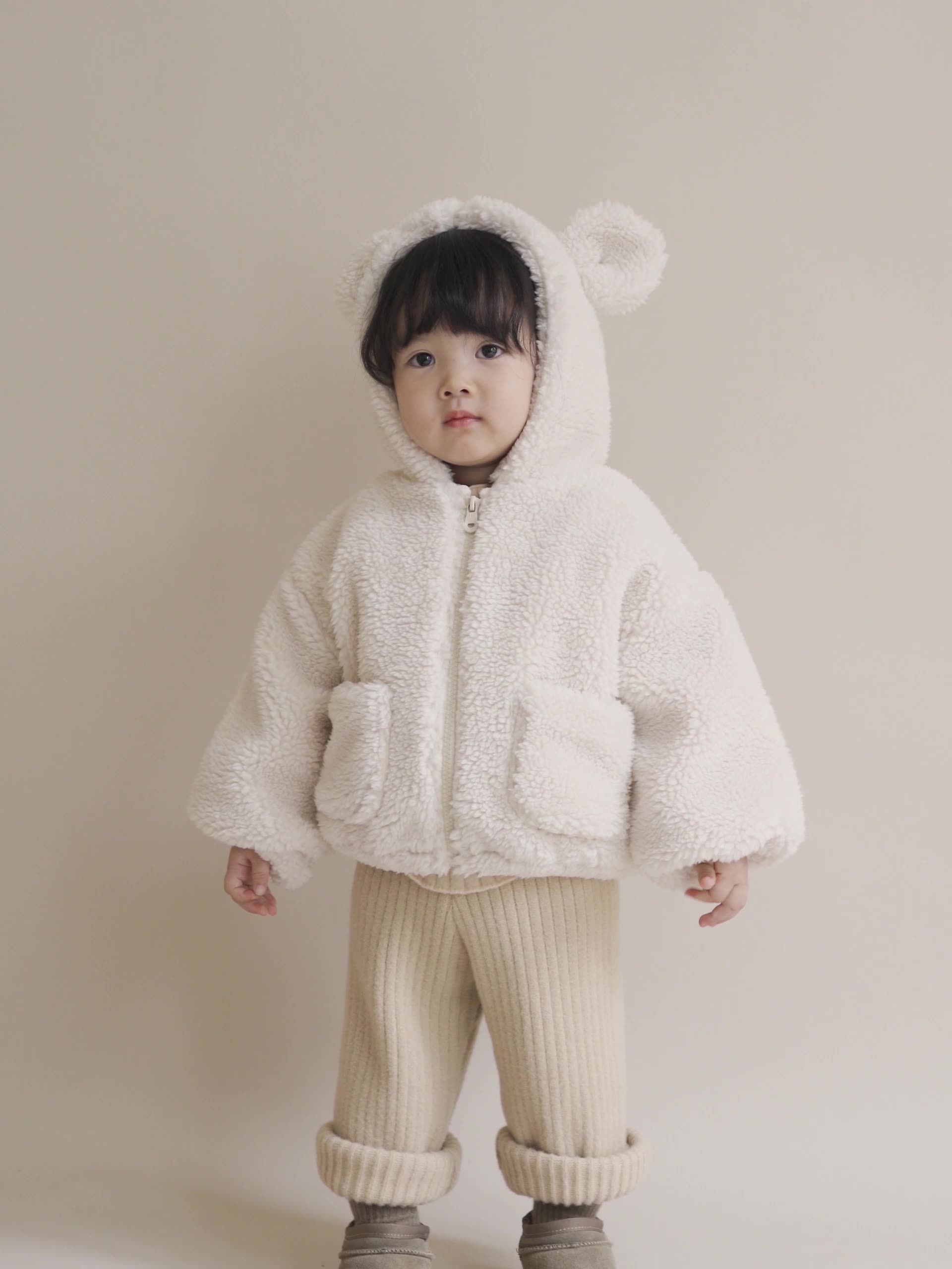 加厚連帽羊羔絨兒童造型外套-熊熊耳朵-米白色
