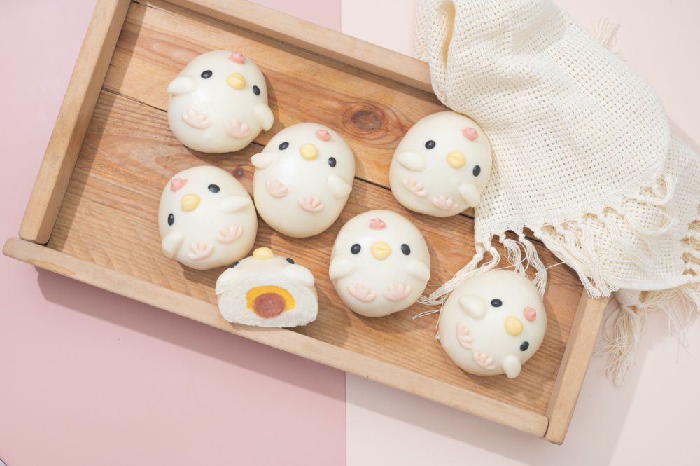 老甜媽手工饅頭 - 限量組-草莓起司包6入+德國香腸起司包6入+馬卡龍一口小饅頭-400g