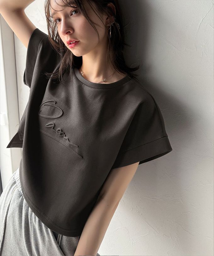 日本 Classical Elf - Java 低調logo印花寬短袖上衣-淺米棕