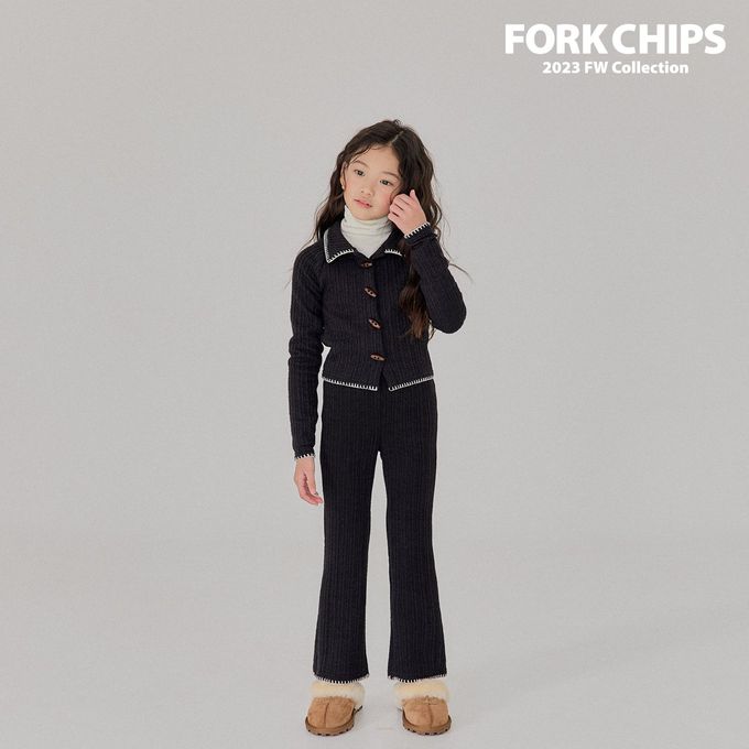 韓國 FORK CHIPS - 編織感牛角釦針織外套-黑
