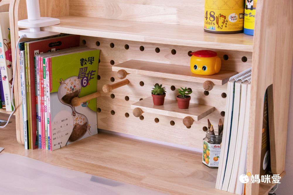 環安傢俱 - 【好好學】成長桌椅組-旗艦組(到府組裝)-(含學習桌+學習椅+創意組合架+書包櫃+側邊延伸櫃，送69*40cm霧透桌墊)-DC-402