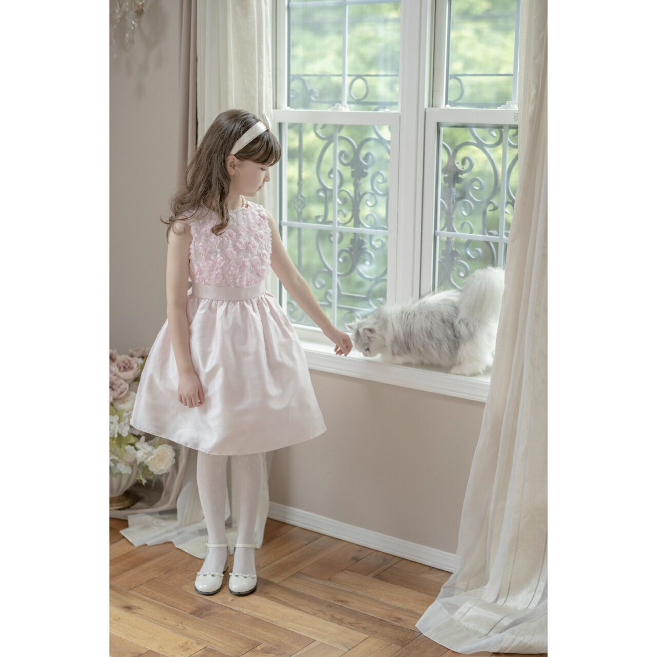 日本 Catherine Cottage - 立體花朵拼接洋裝/小禮服-黑x白