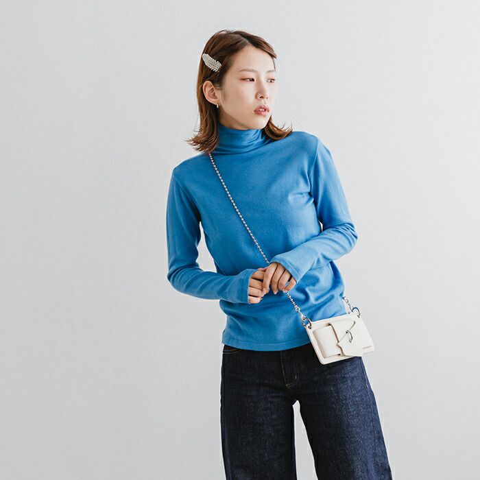 日本 ihuu - 柔軟彈性薄長袖上衣(指洞款)-杏白