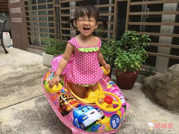 韓國救難小英雄Poli - 安寶可拆式遮陽座圈-贈手動式打氣筒1入(顏色隨機) (適用:2-7歲、25kg以下幼兒)