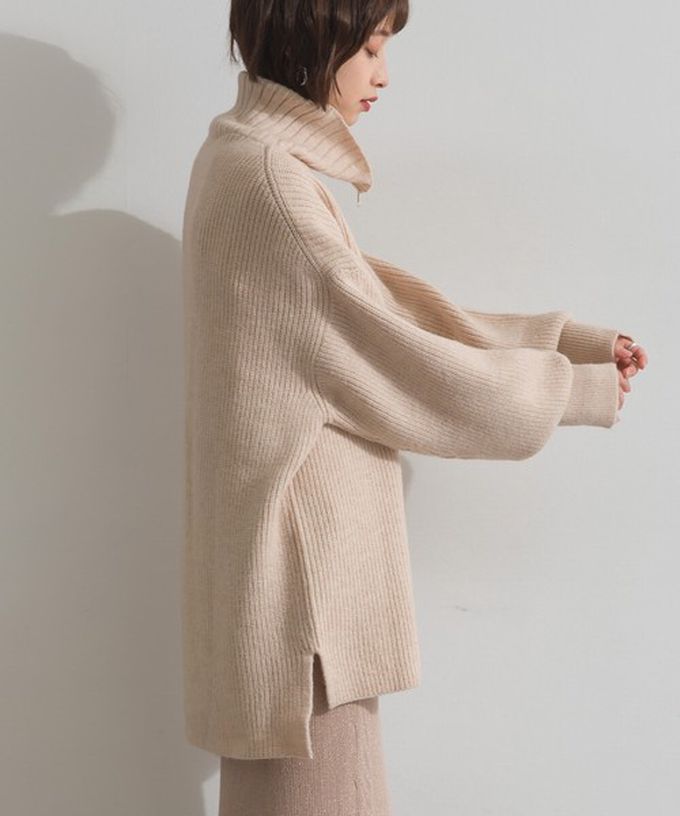 日本 ELENCARE DUE - 優雅線條感半拉鍊長版針織高領上衣-莓紅