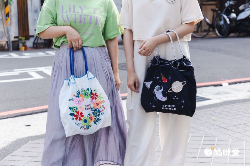 日本女裝代購 - eightbegin 粗繩刺繡購物袋/托特袋-花朵朵開-白 (S(43x38x2cm))