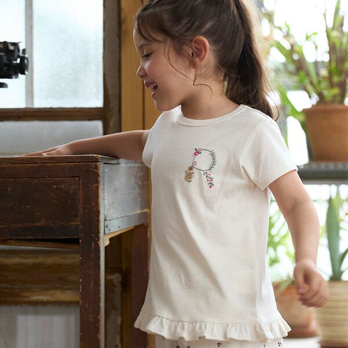 日本 petit main - 荷葉邊英文刺繡短袖上衣-R-白