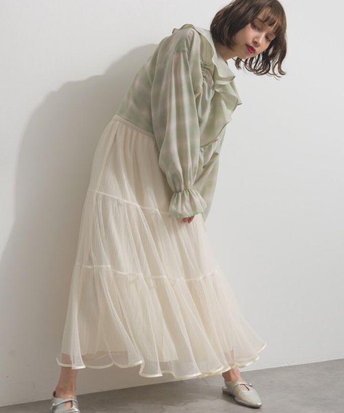 日本 ELENCARE DUE - 飄逸荷葉領浪漫抽繩長袖上衣-米棕系