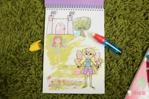 小小孩塗鴉啟蒙【英國GALT】水畫本，沾水塗色不怕亂畫！