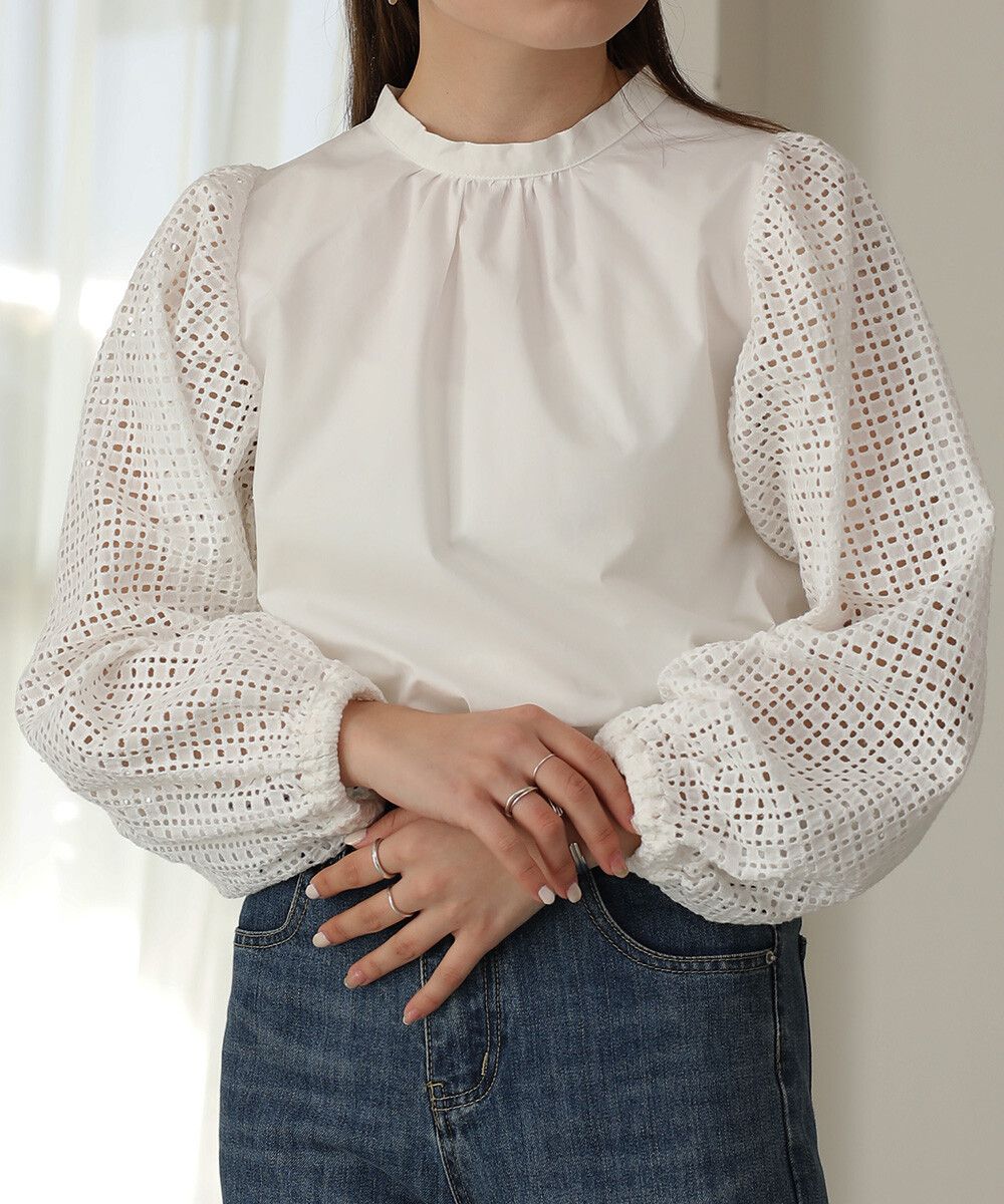 日本 Bab - 棉質立領雕花泡泡袖上衣-氣質米