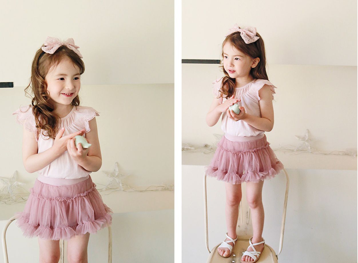 韓國 PuellaFLO - (剩7號)花瓣立體袖上衣-粉紅