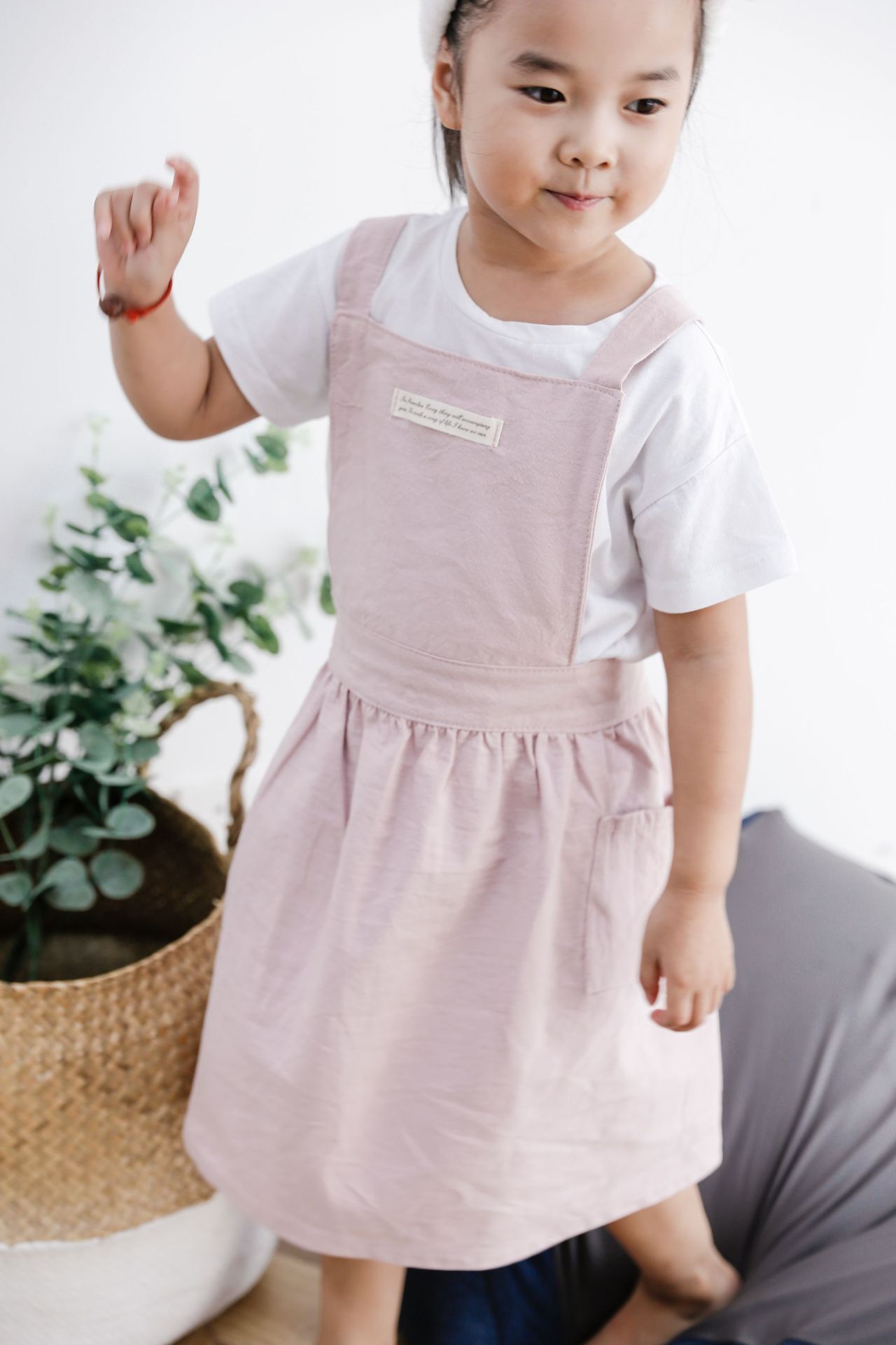 北歐文藝棉麻百褶圍裙-成人款-燕麥色