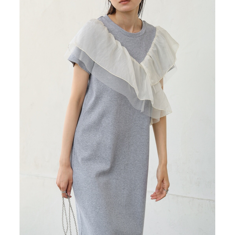 不對稱交叉薄紗拼接短袖洋裝-淺灰