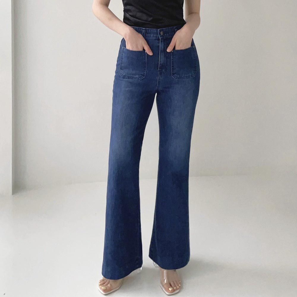 韓國女裝連線 - (涼感機能)彈性腰口袋翹臀小喇叭褲-深藍