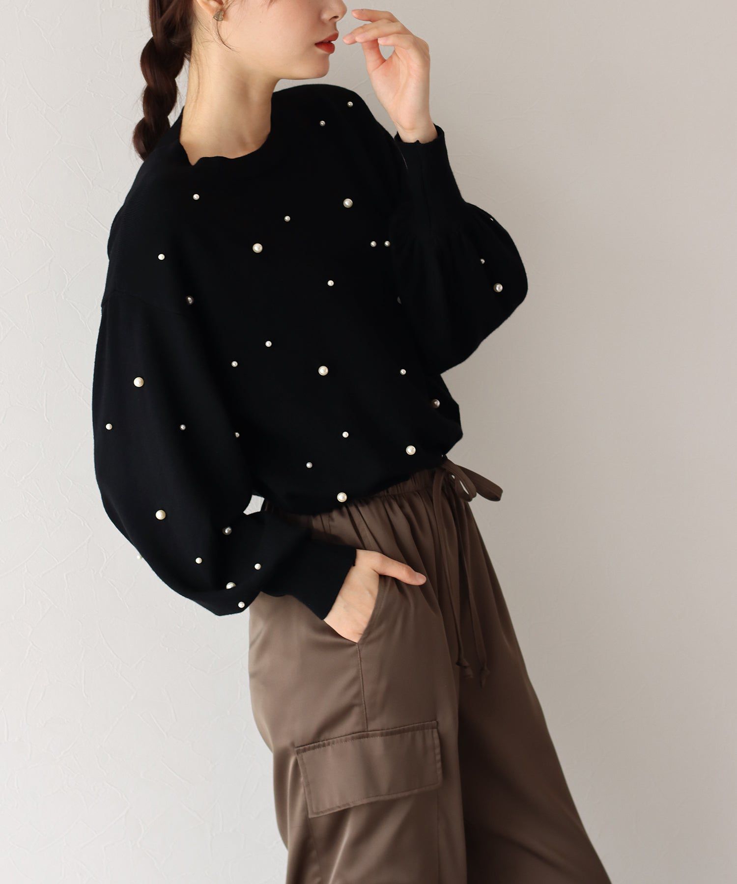 日本 BLUE EAST - 氣球袖珍珠注目針織上衣-粉紅