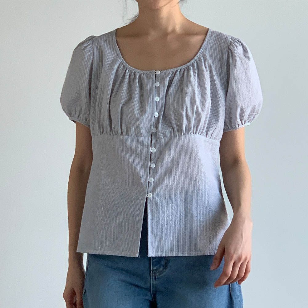 輕夏泡泡紗小釦公主袖襯衫-深藍 (FREE)