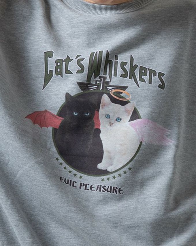 日本 gleam - 裏毛寬版天使惡魔貓咪印花大學T-炭黑