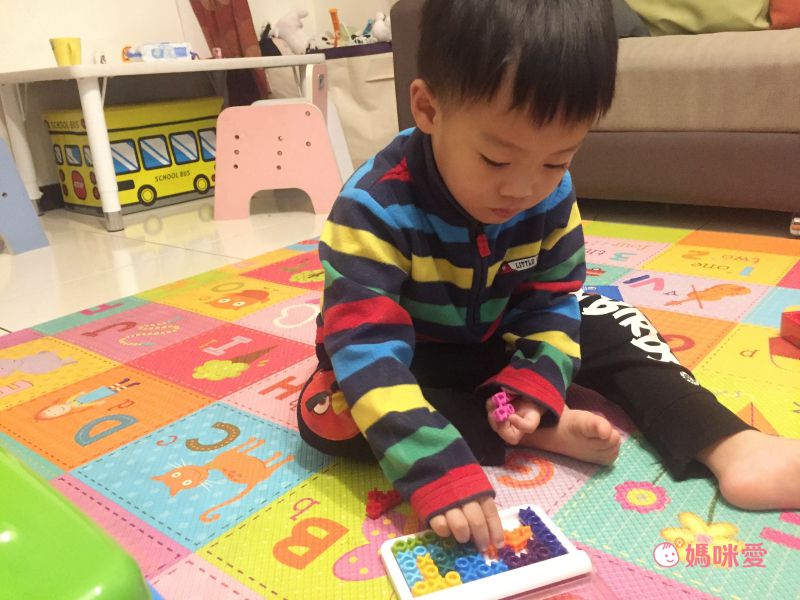 【SMART GAMES】隨身益智桌遊－訓練邏輯思考、幼兒空間概念