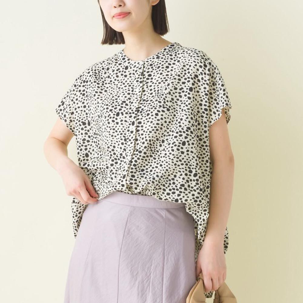 日本 OMNES - 嫘縈休閒感法式袖上衣-斑點-白系