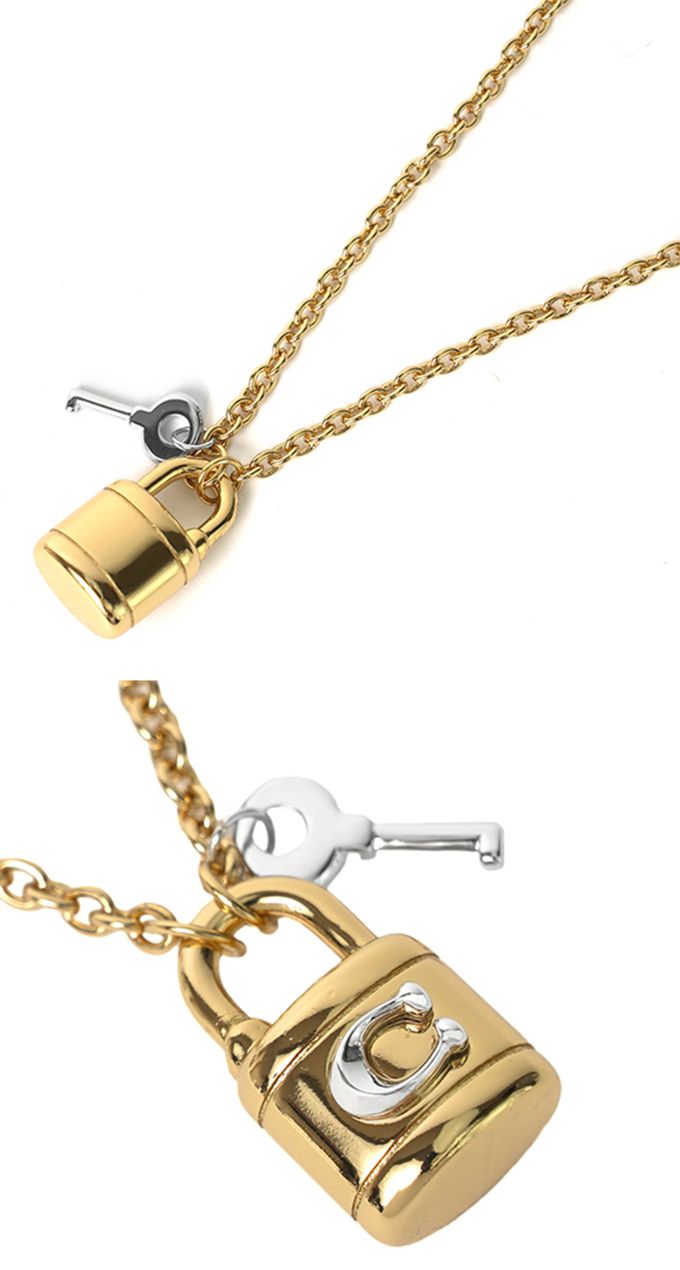 COACH - 造型項鍊 (金色)