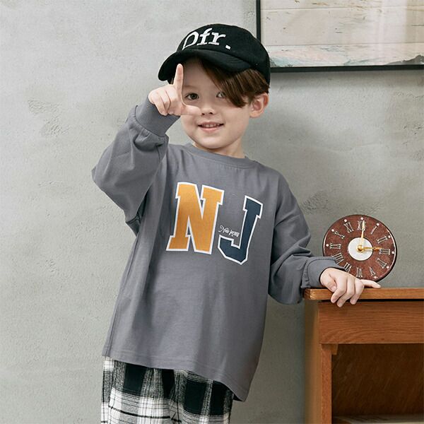 日本 b-ROOM - 定番標語百搭長袖上衣-象牙白