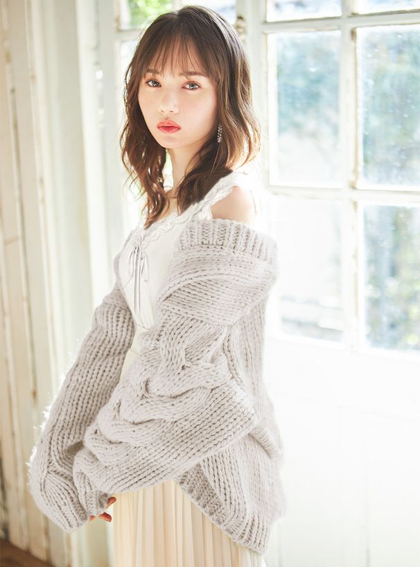 日本 GRL - 綁帶蕾絲V領無袖背心/內搭-淺杏粉