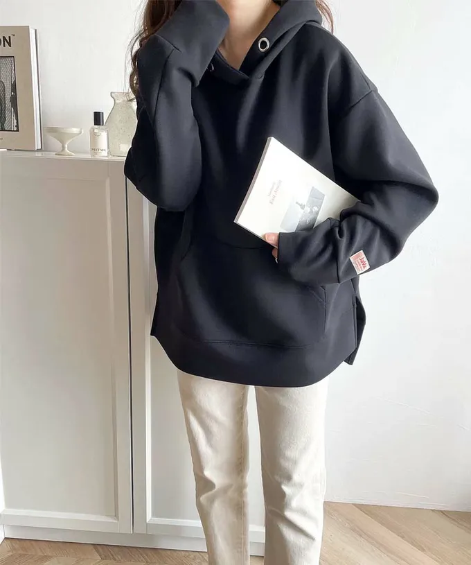 日本 Classical Elf - Java 舒適空氣棉長袖帽T-淺杏棕