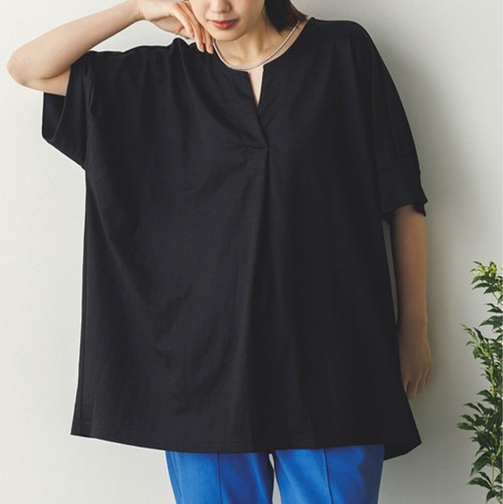 接觸涼感 鑰匙領五分袖上衣-黑