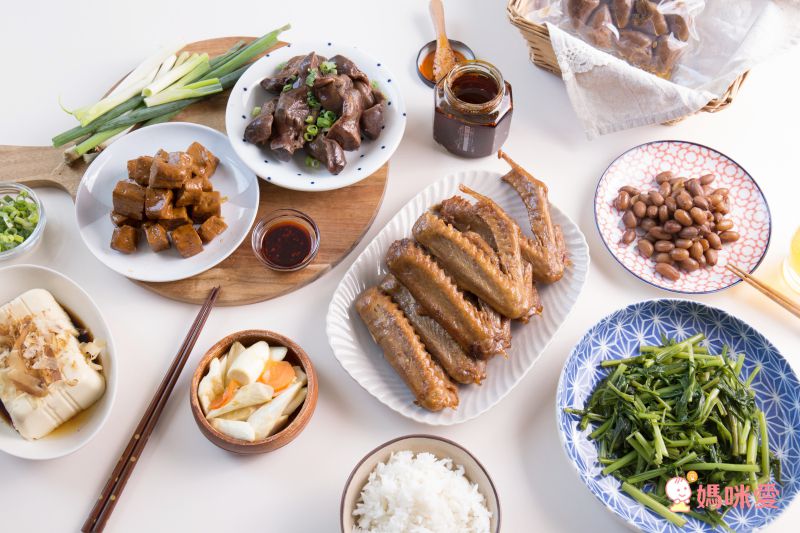【五錦開】精緻滷味宅配到家！滑嫩彈牙鴨胗、獨家滷汁鴨翅、孩子最愛綿密豆干一次選購！