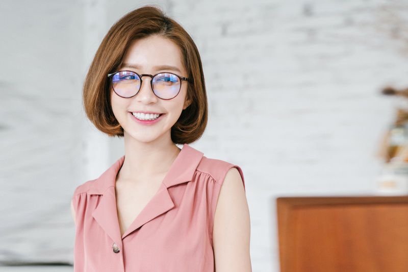 ALEGANT - 簡約造型輕量亮棕圓框UV400濾藍光眼鏡