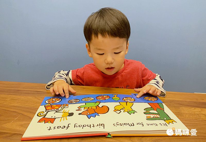 小鼠波波陪你慶生、過聖誕！最應景的外文遊戲書