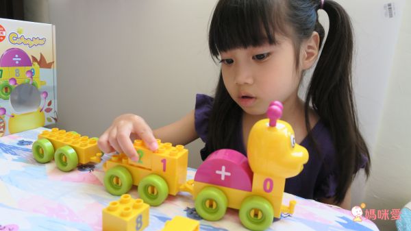 BanBao 邦寶積木 399 元↗【小月齡、大顆粒】學習積木 ✖ 轉轉動手操作