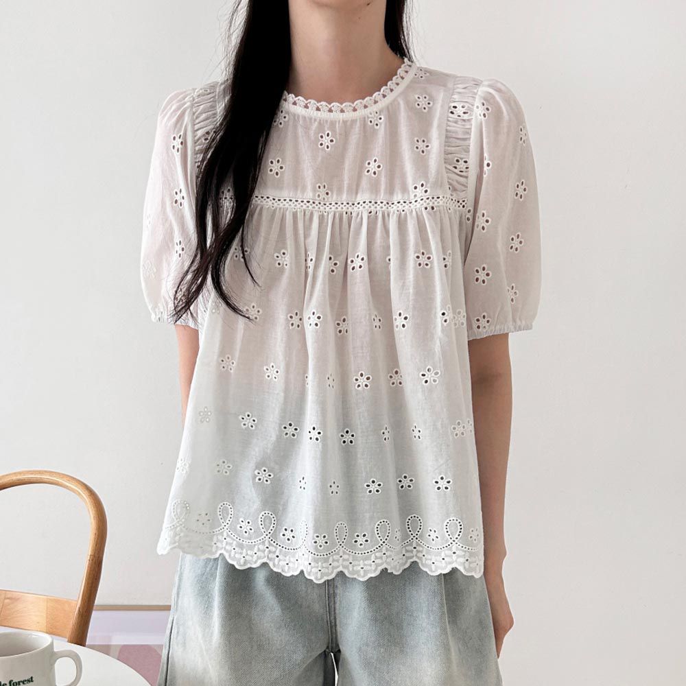 韓國女裝連線 - 刺繡鏤空花紋公主袖襯衫-白 (FREE)