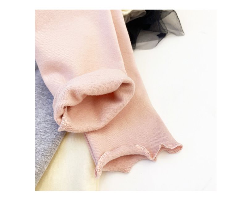 FANMOU - 內搭褲裙-薄紗花朵-黑色