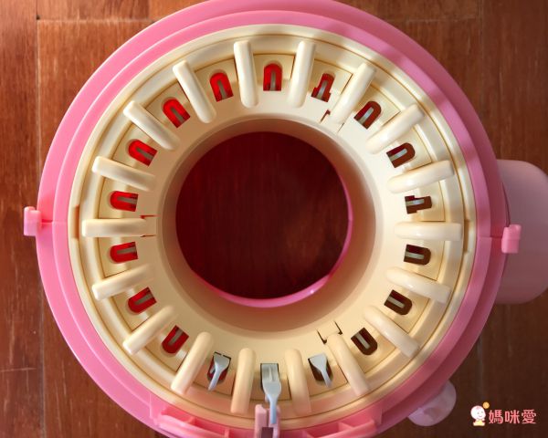 日本【TAKARA TOMY】超萌迪士尼扭蛋機、遊戲屋