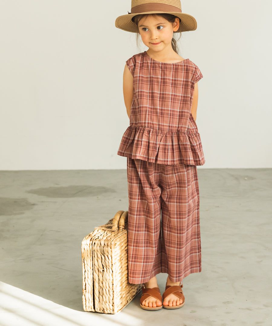 日本 PAIRMANON - 法式復古荷葉衣襬無袖上衣X寬褲兩件組-直條紋-杏