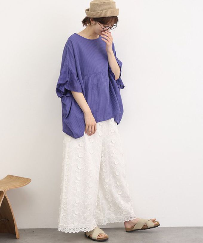 日本 Lupilien - 印度棉 緹花拼接感喇叭短袖上衣-藍紫