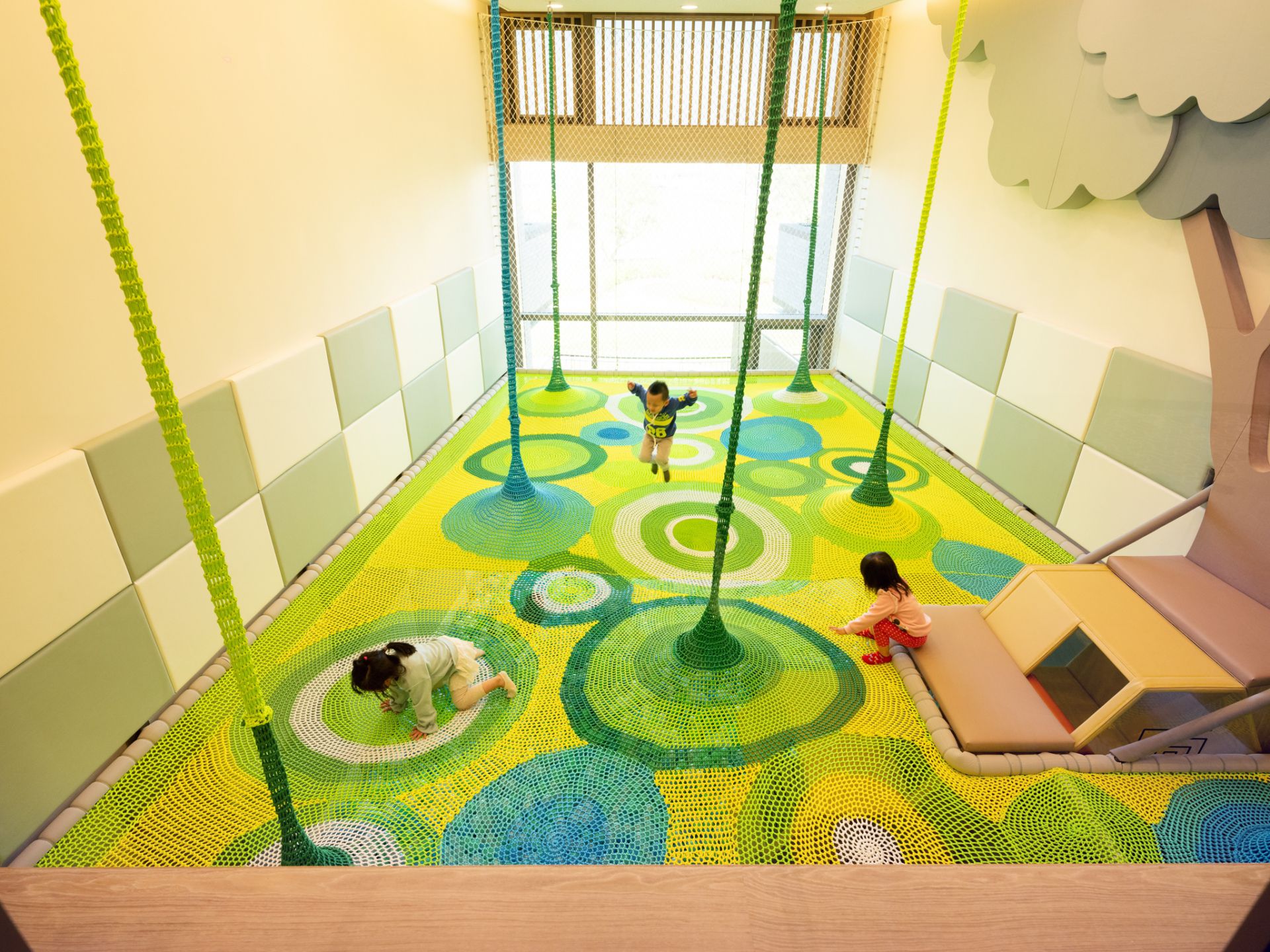 桃園名人堂花園大飯店 - 【兩大一小(6-12歲)】平日入住一泊一食豪華雙人房代訂房專案-有效期限至2024/01/31