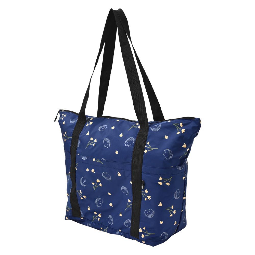 日本 nifty colors - 防潑水可收納旅行袋/肩背包(20L)-刺蝟小花-深藍 (37x54x18cm)