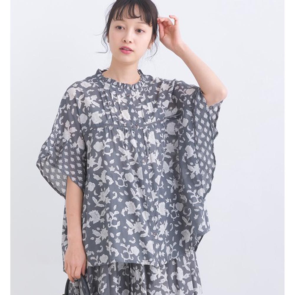 日本 Lupilien - 文藝風印花荷葉短袖上衣-炭灰