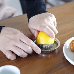 日本 CB JAPAN - atomico系列日本製不鏽鋼檸檬榨汁器-30ml