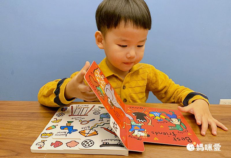 小鼠波波陪你慶生、過聖誕！最應景的外文遊戲書