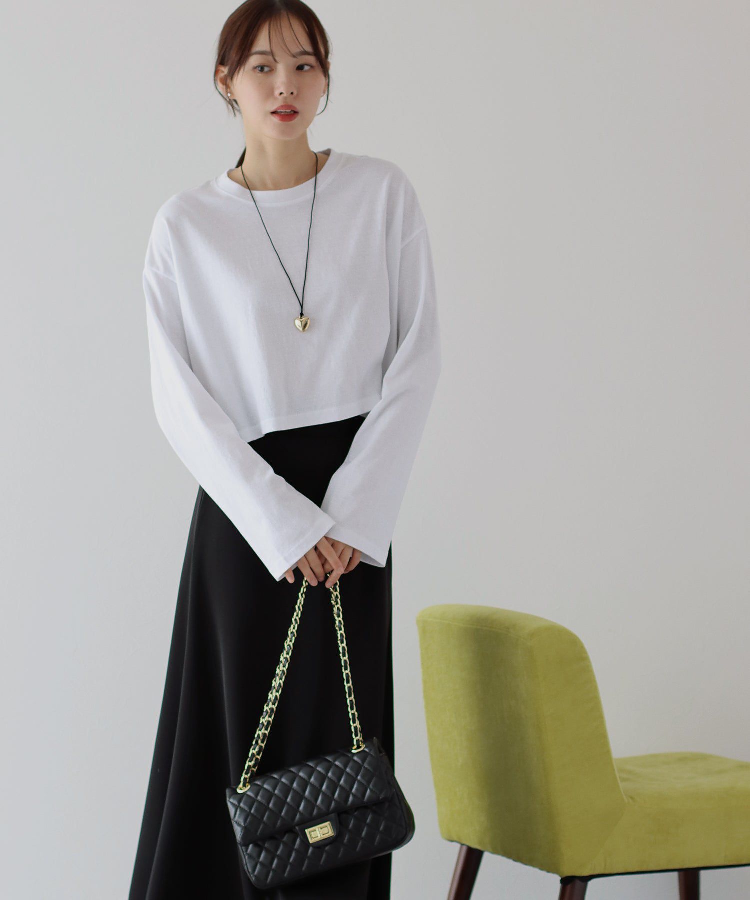 日本 BLUE EAST - 定番百搭短版長袖上衣-黑